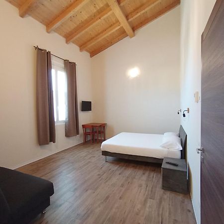 Casa Nel Borgo Di Capraia 蒙特鲁朴·菲奥伦蒂诺 外观 照片