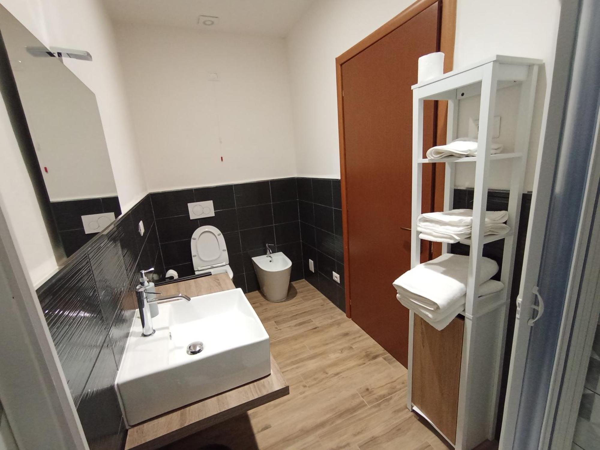 Casa Nel Borgo Di Capraia 蒙特鲁朴·菲奥伦蒂诺 外观 照片