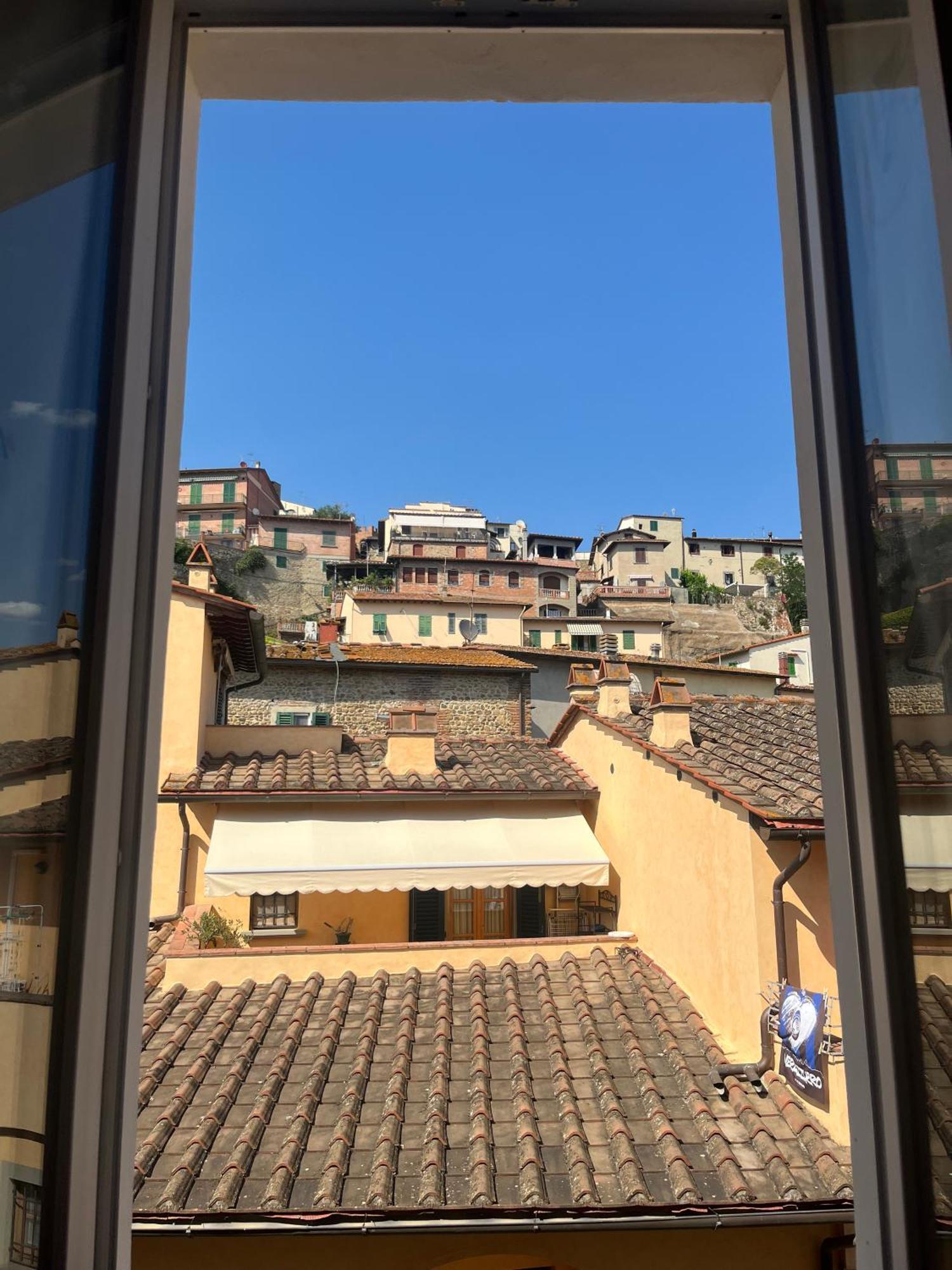 Casa Nel Borgo Di Capraia 蒙特鲁朴·菲奥伦蒂诺 外观 照片
