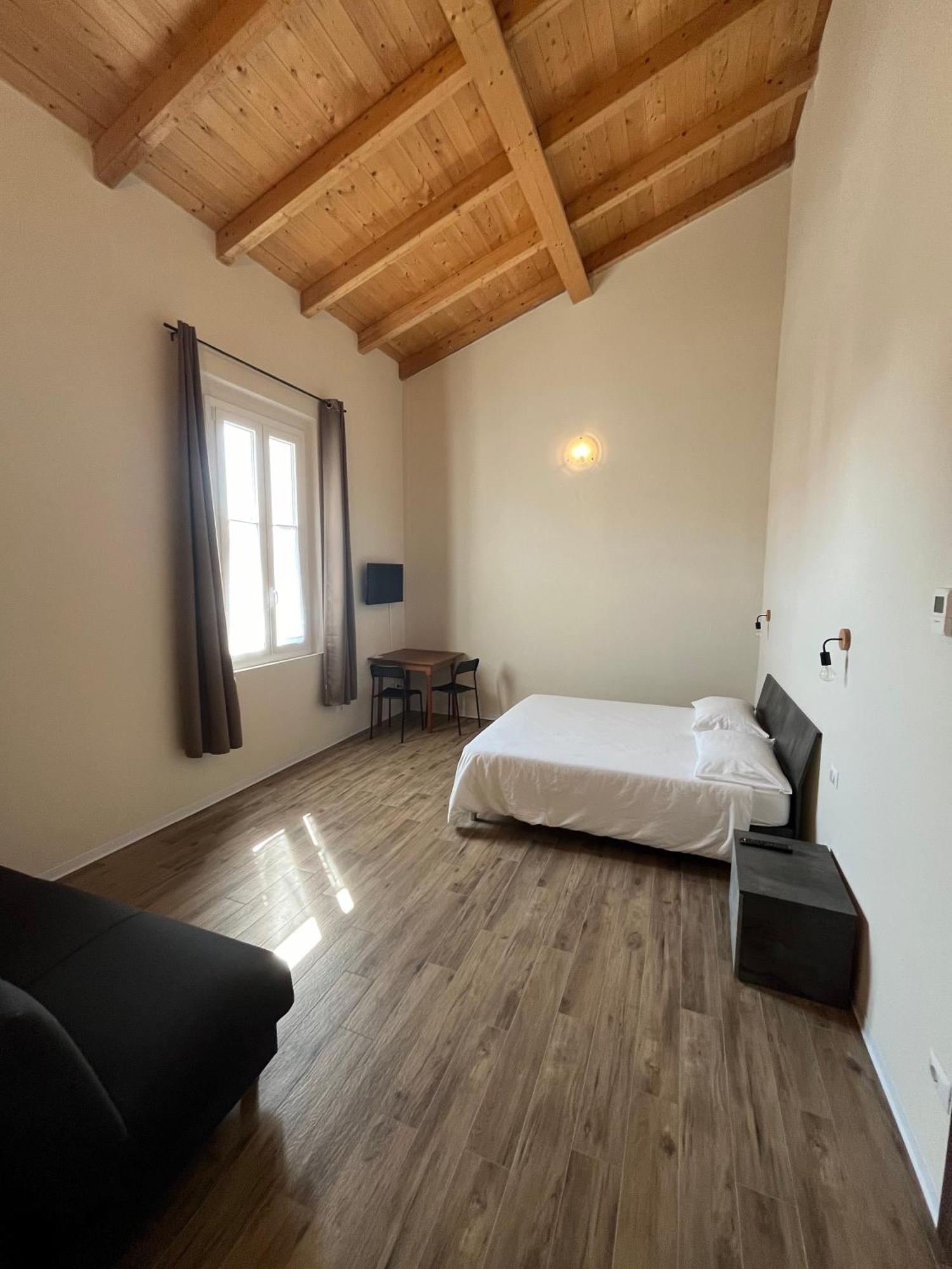 Casa Nel Borgo Di Capraia 蒙特鲁朴·菲奥伦蒂诺 外观 照片