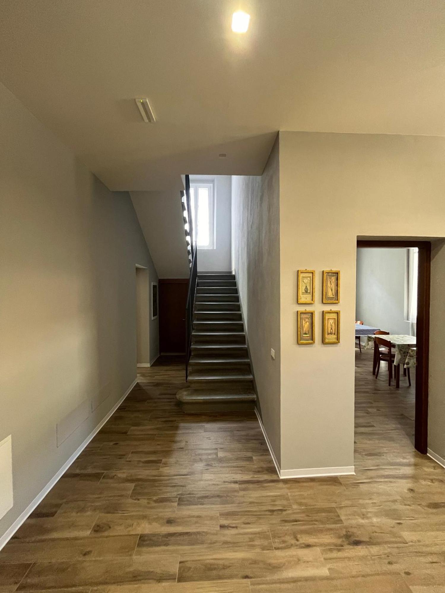 Casa Nel Borgo Di Capraia 蒙特鲁朴·菲奥伦蒂诺 外观 照片